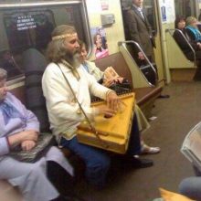 Приколы в Московском метро. (11 фото)
