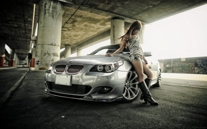 Фото девушек на bmw