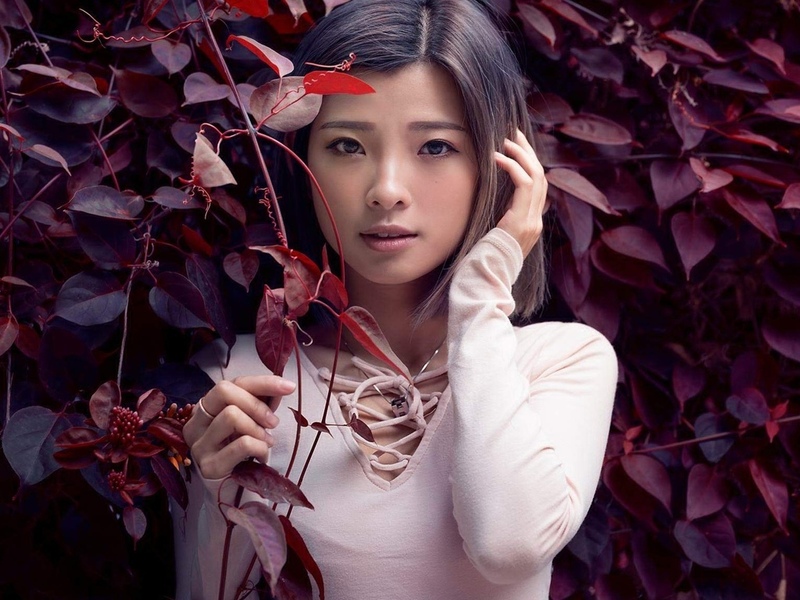 Японка. Японские девушки фото. Красивые азиатские девушки. Красивые азиатки на природе.