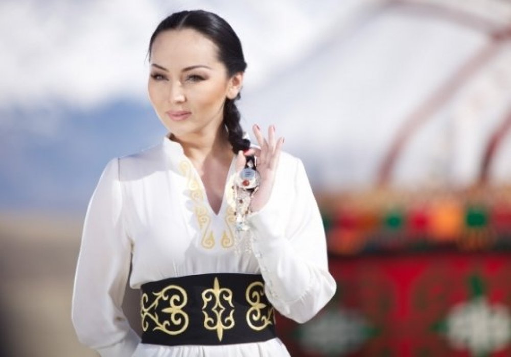 Фото самые красивые узбекские девушки фото