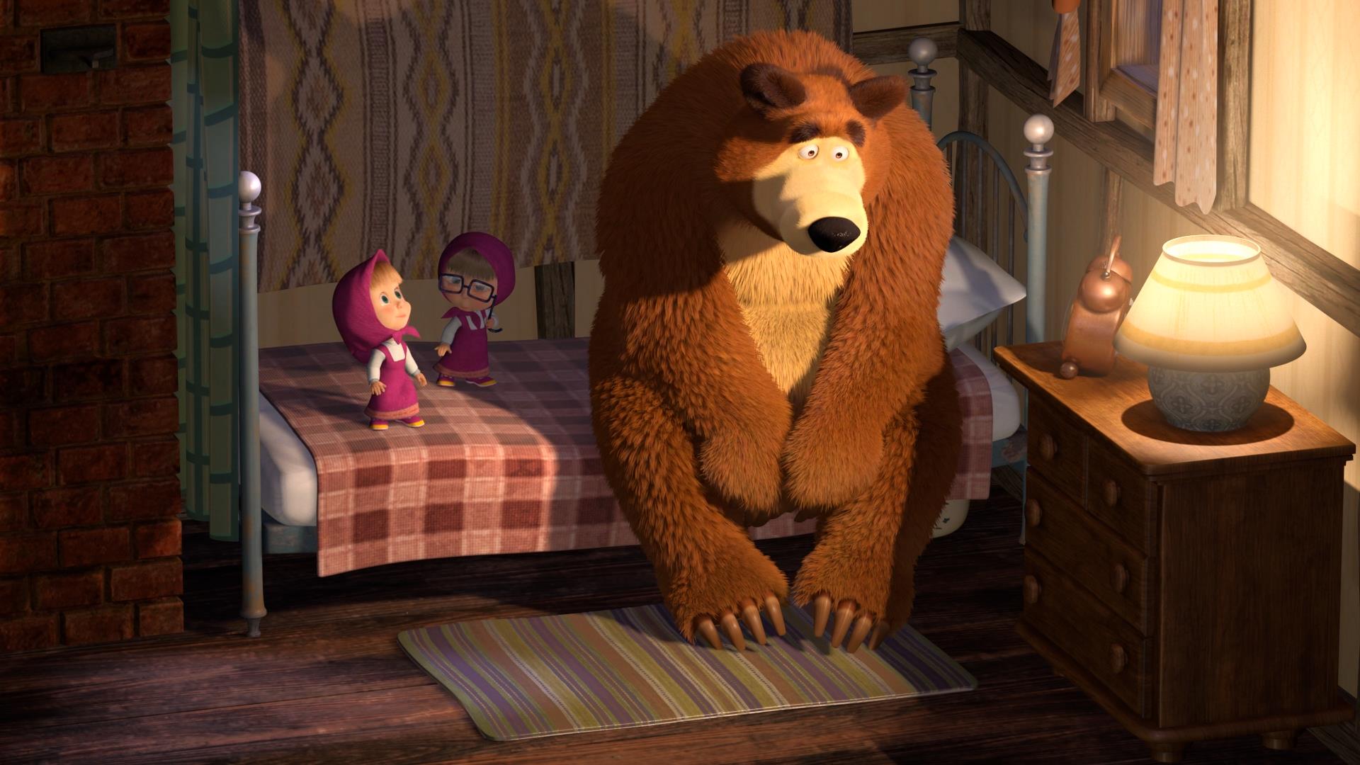 Включи мишкины. Медведь с мультфильма Маша и медведь. Маша и медведь 2008. Маша и медведь 2009.